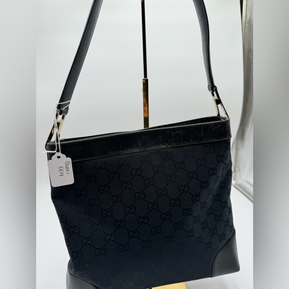 Gucci-Authentic-GG Canvas Shoulder Bag Black Leather - Picture 14 of 15